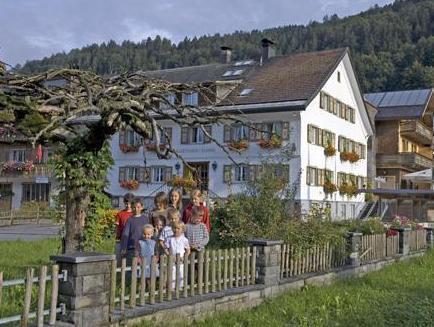 Sonne - Familotel Bregenzerwald 4* Bezau
